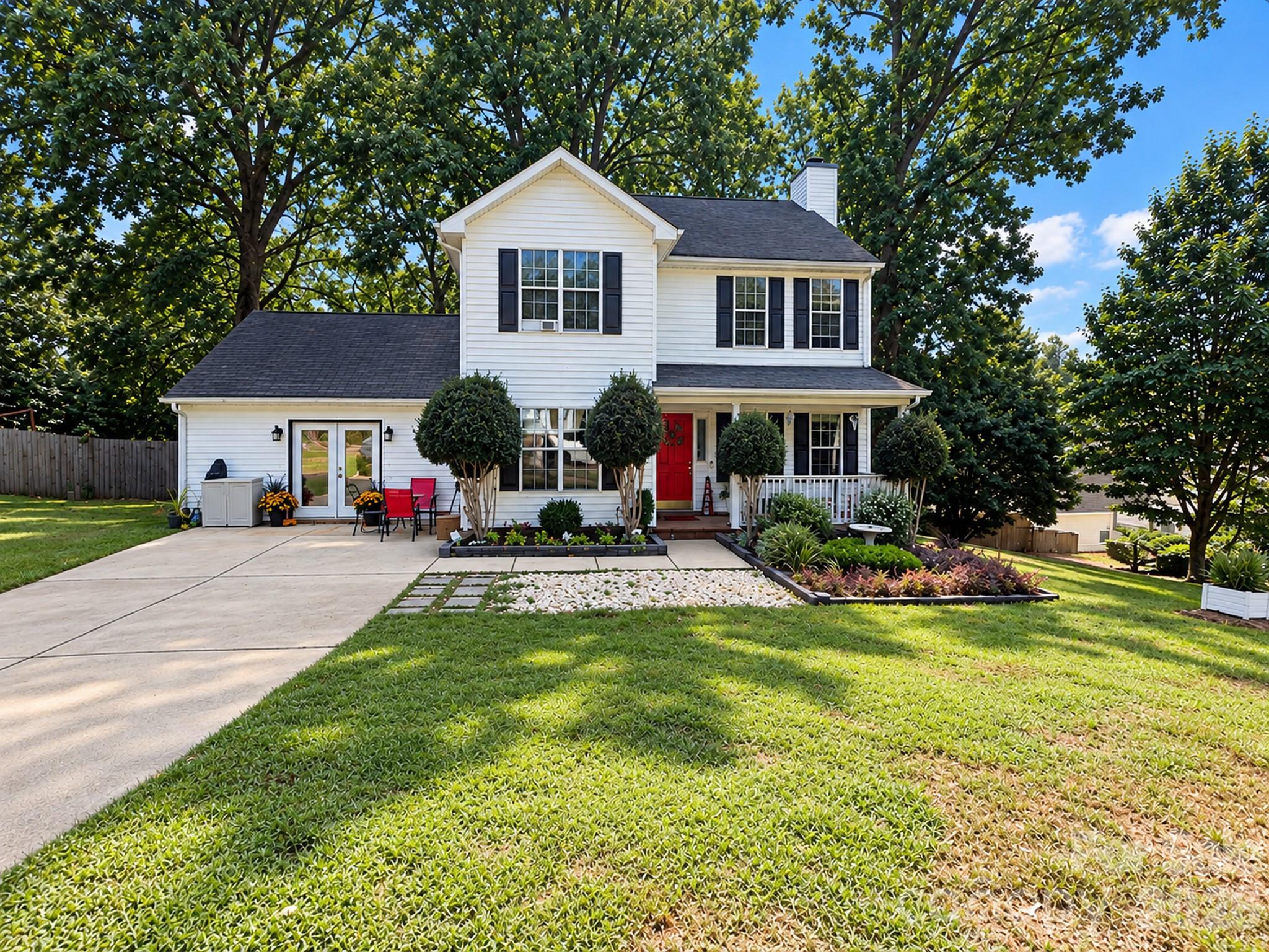129 Shade Tree Circle
