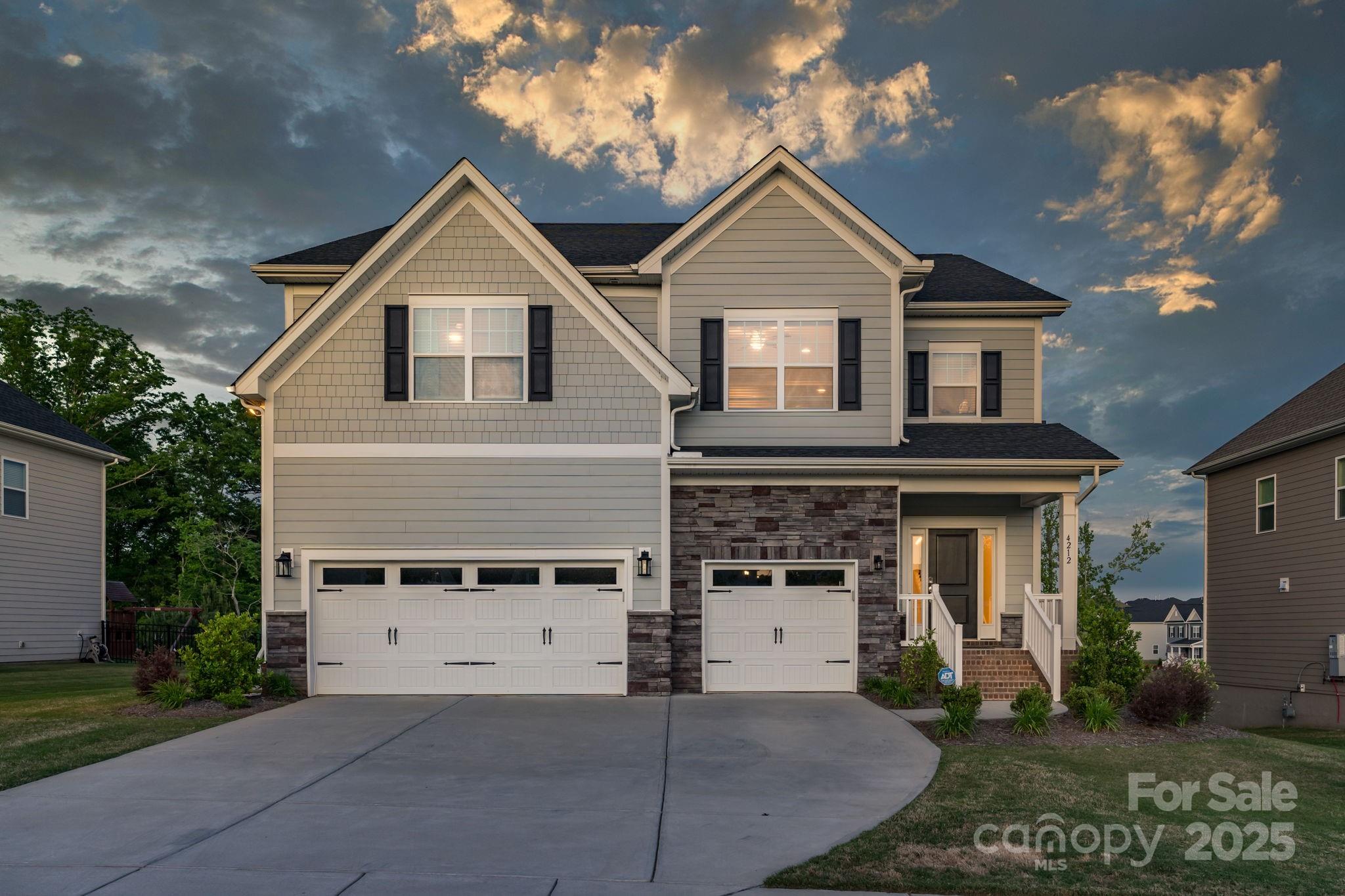 The traditions at Covington - Residential