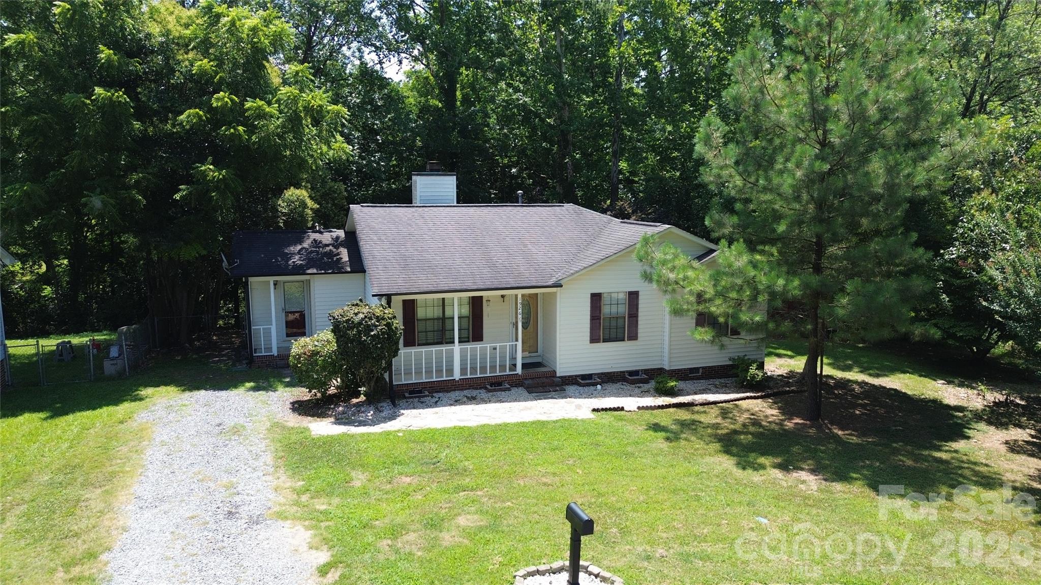 1926 Pinevalley Road