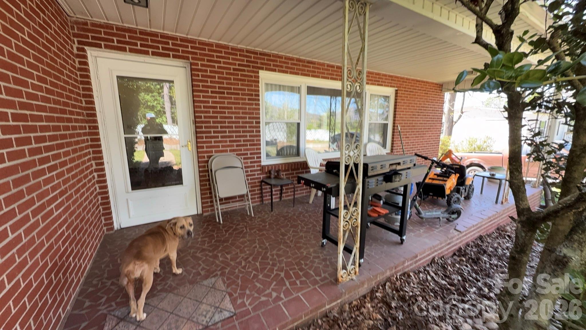 1582 Dutch Cove Road