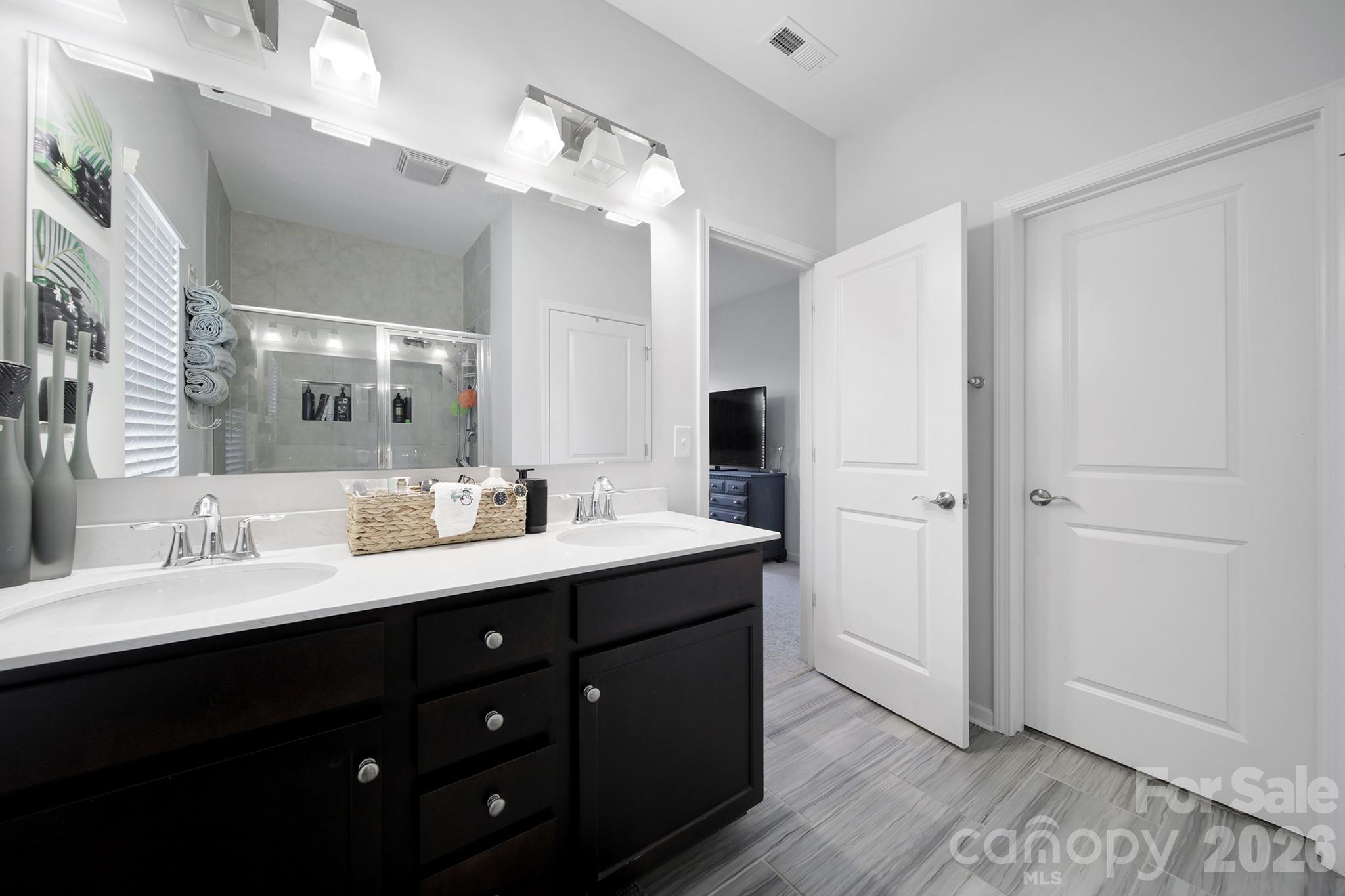 Edgewater - Residential