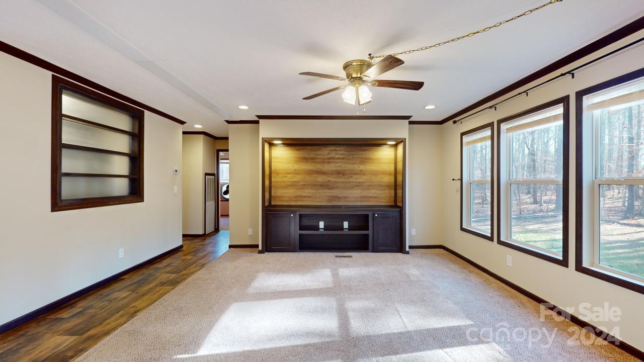 Sharon Chase - Residential