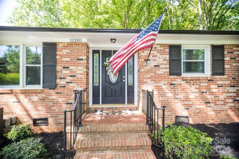 A home in Huntersville