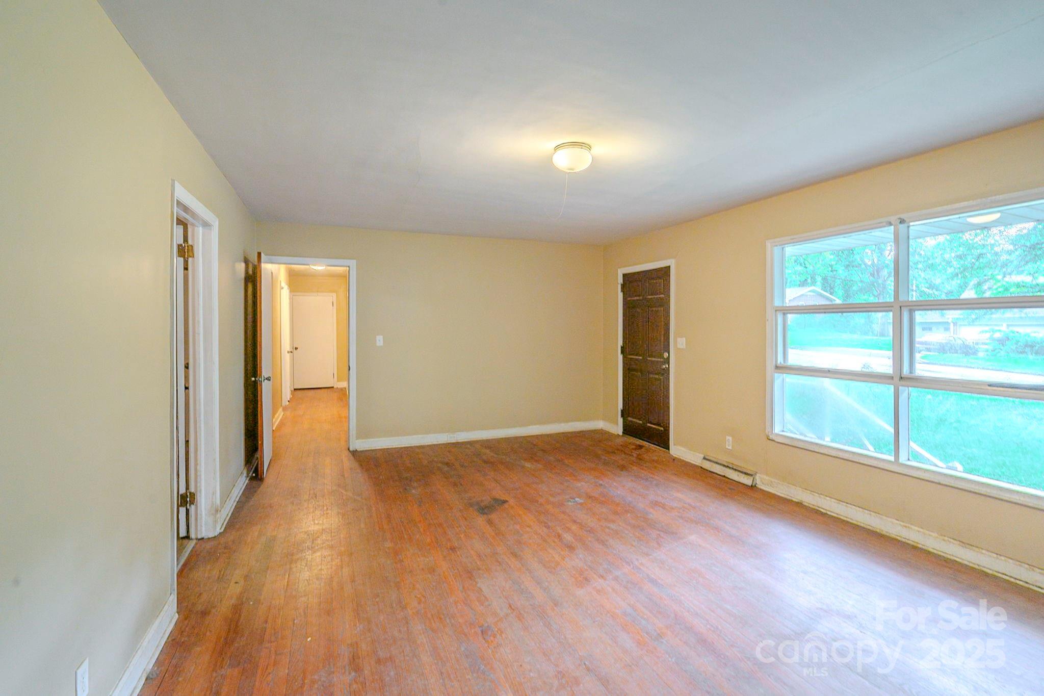 1332 Midwood Drive