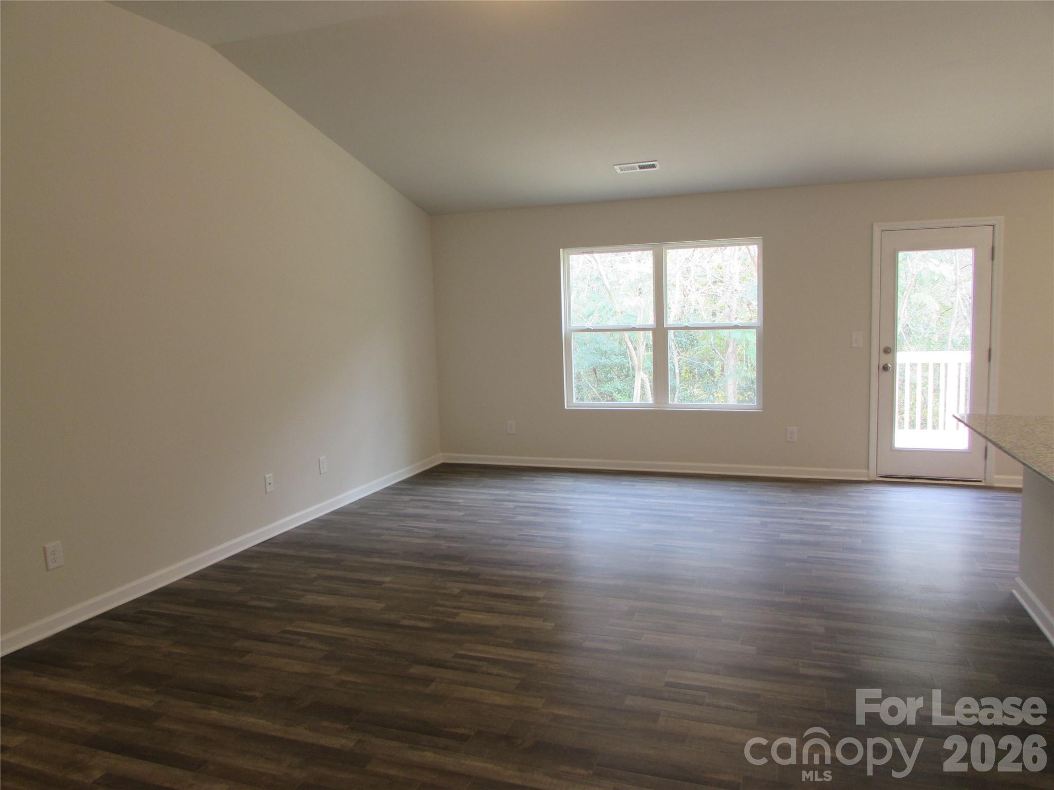 1385 Amberlight Circle