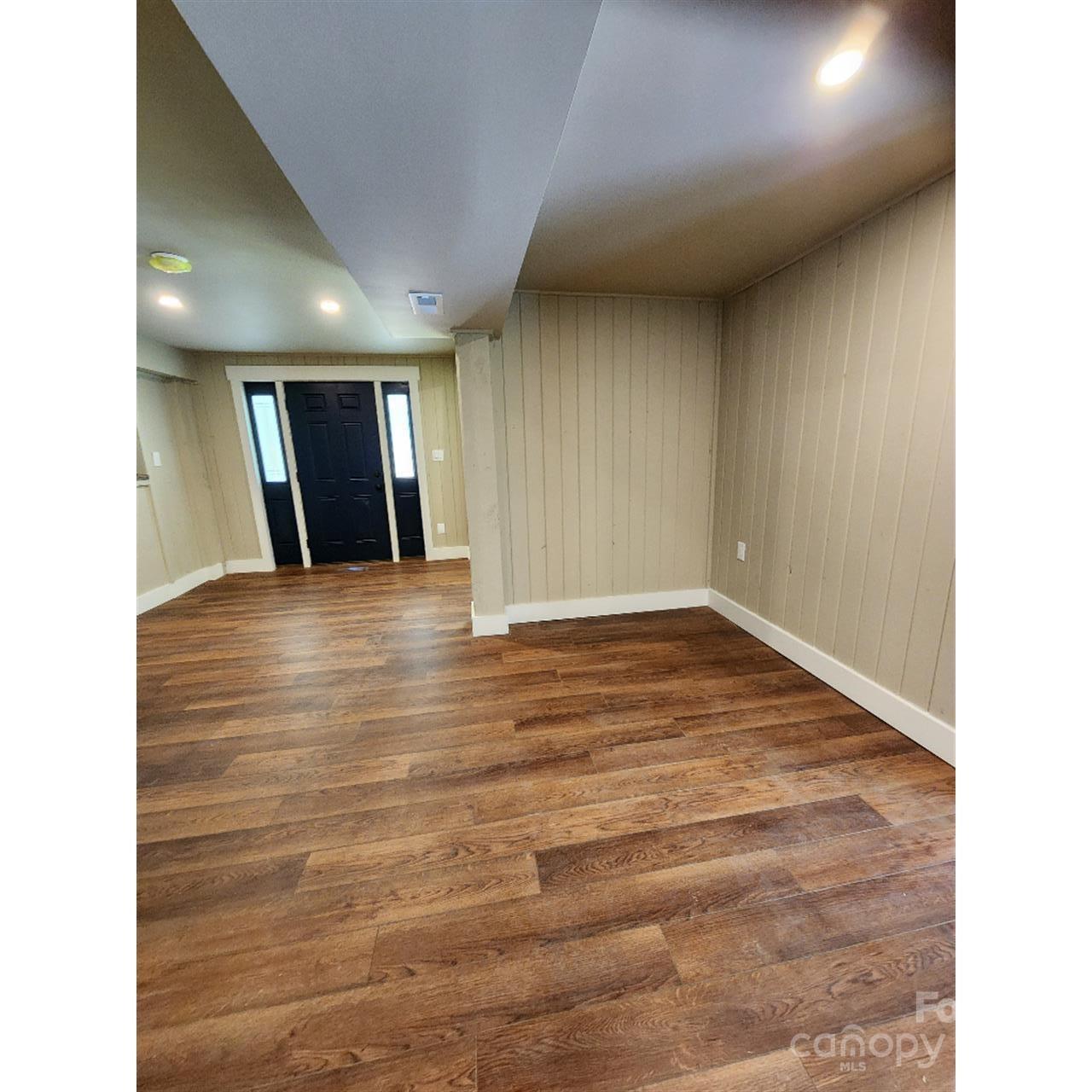 283 Robin Drive