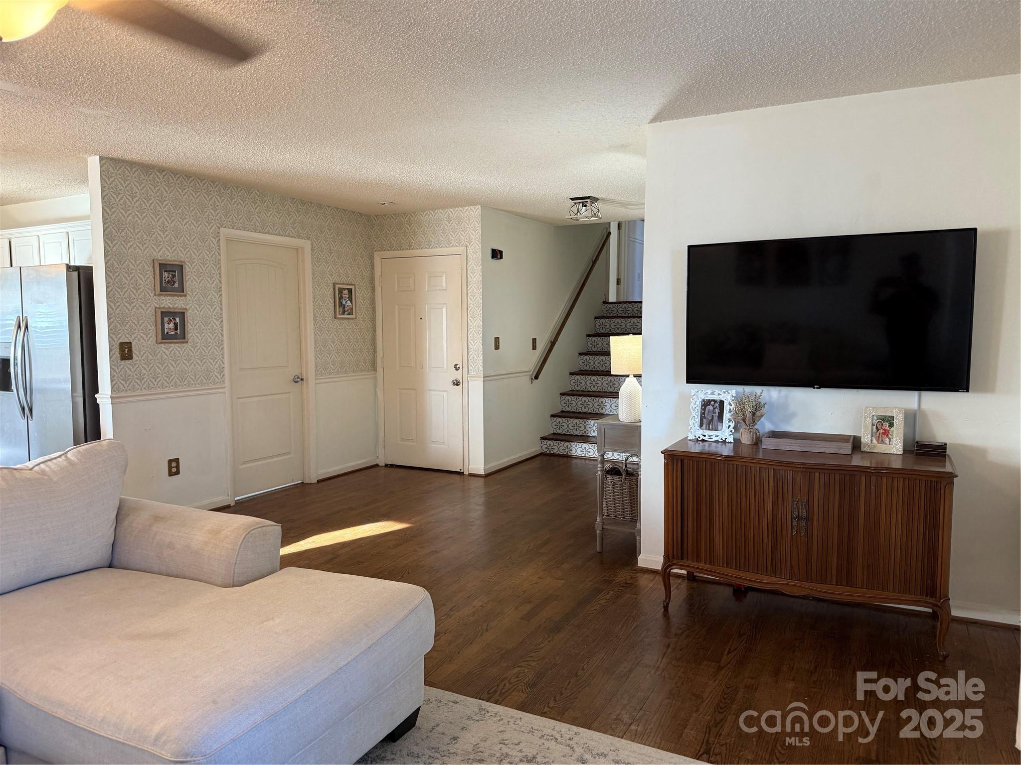 158 Polk Road