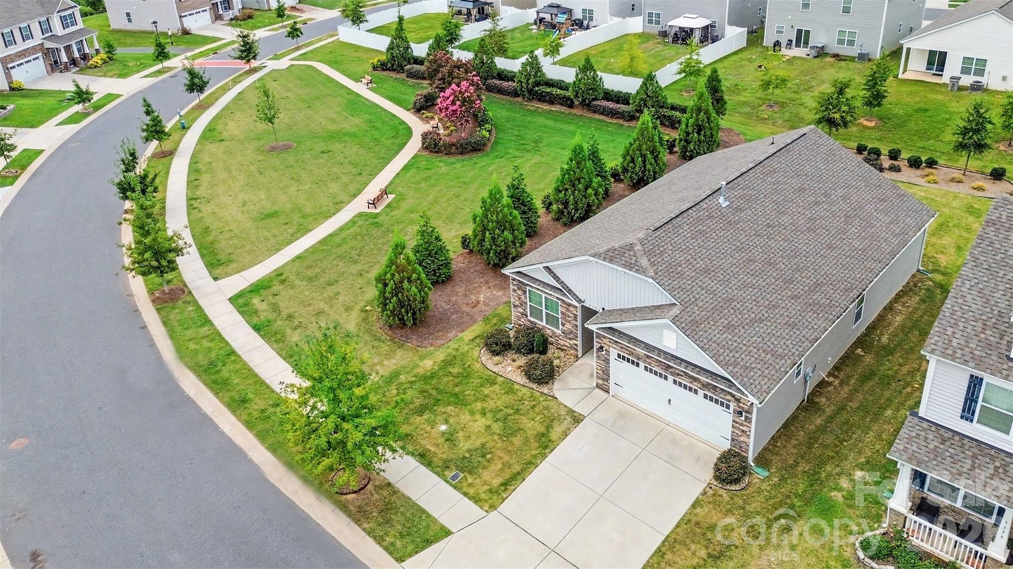 7594 Stonehouse Drive
