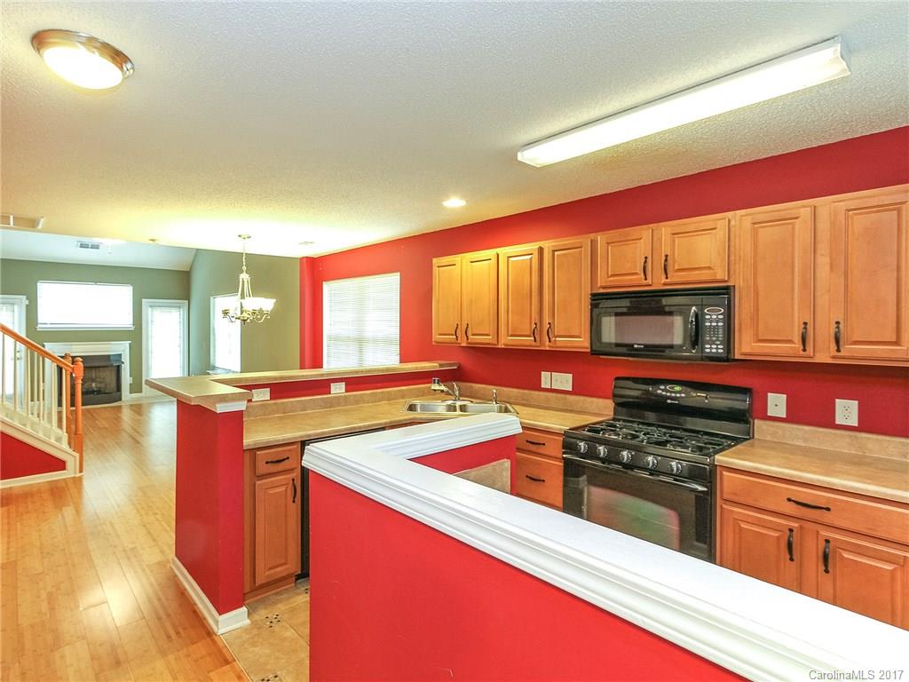 Old Stone Crossing - Residential