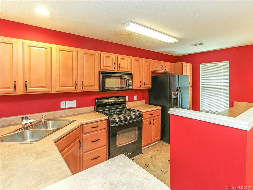 Old Stone Crossing - Residential