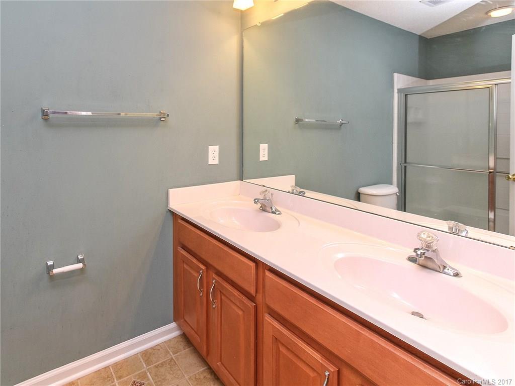 Old Stone Crossing - Residential