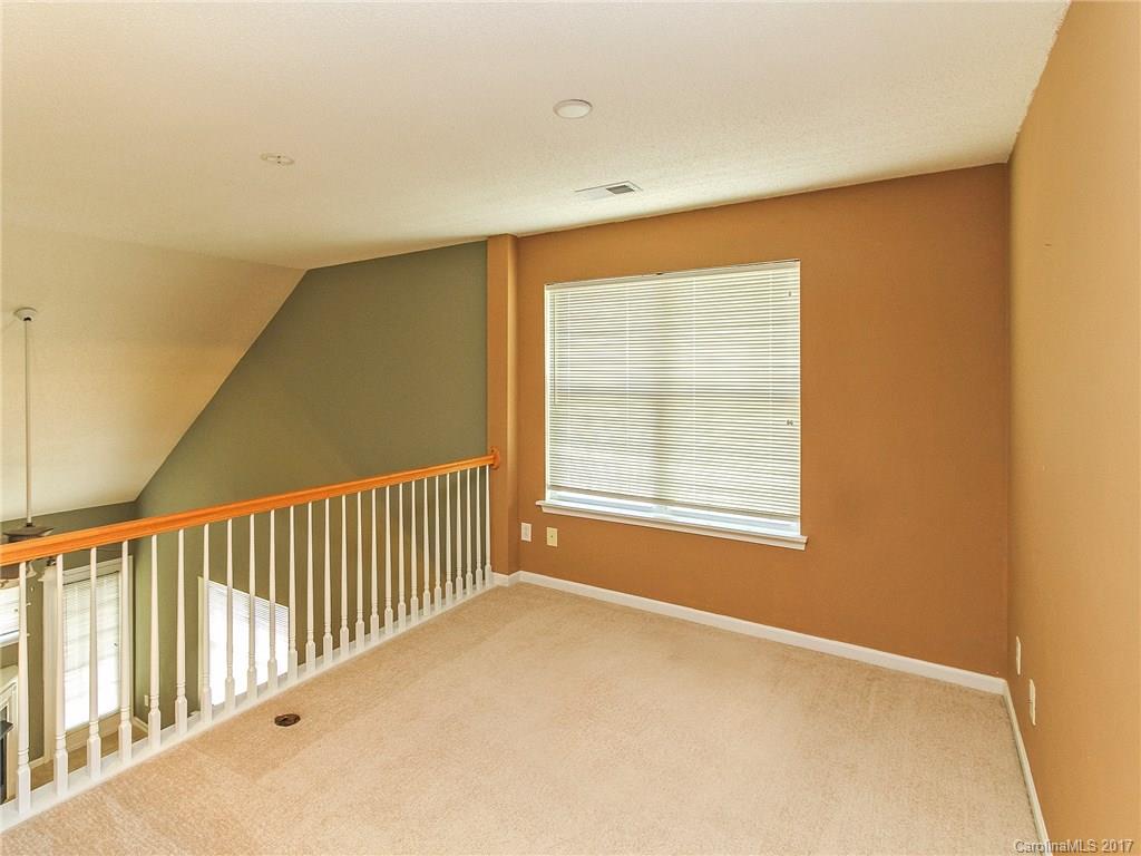 Old Stone Crossing - Residential