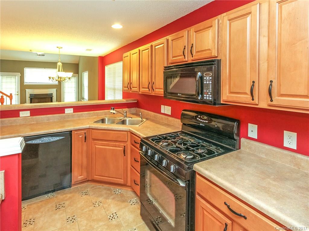 Old Stone Crossing - Residential