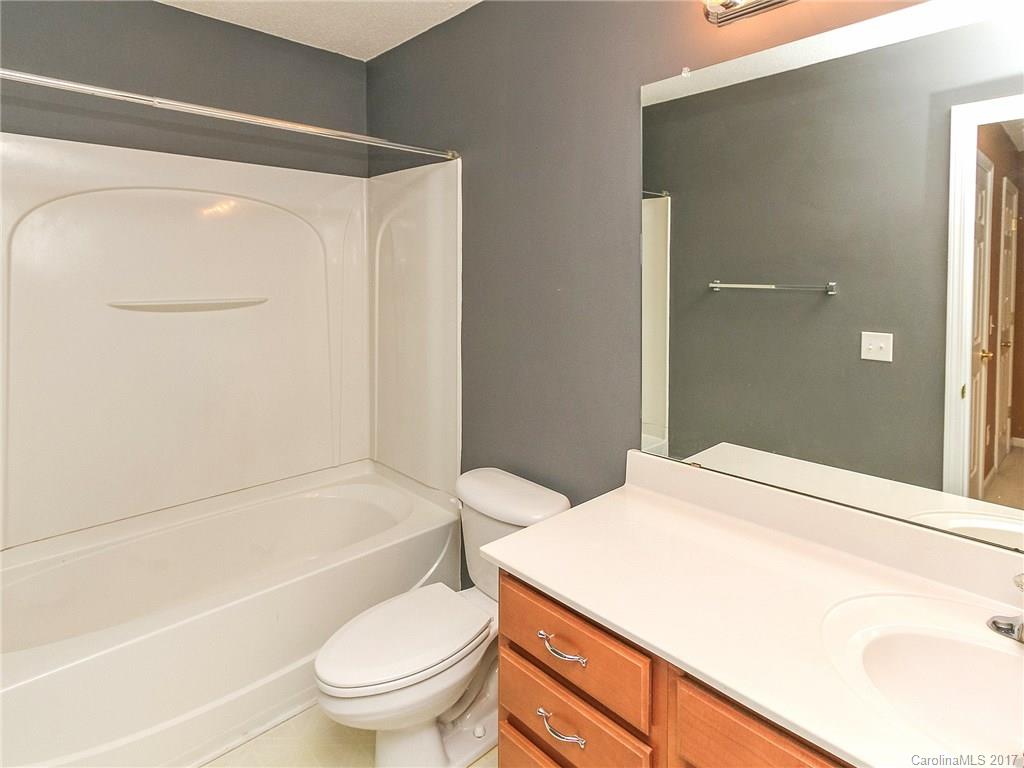 Old Stone Crossing - Residential