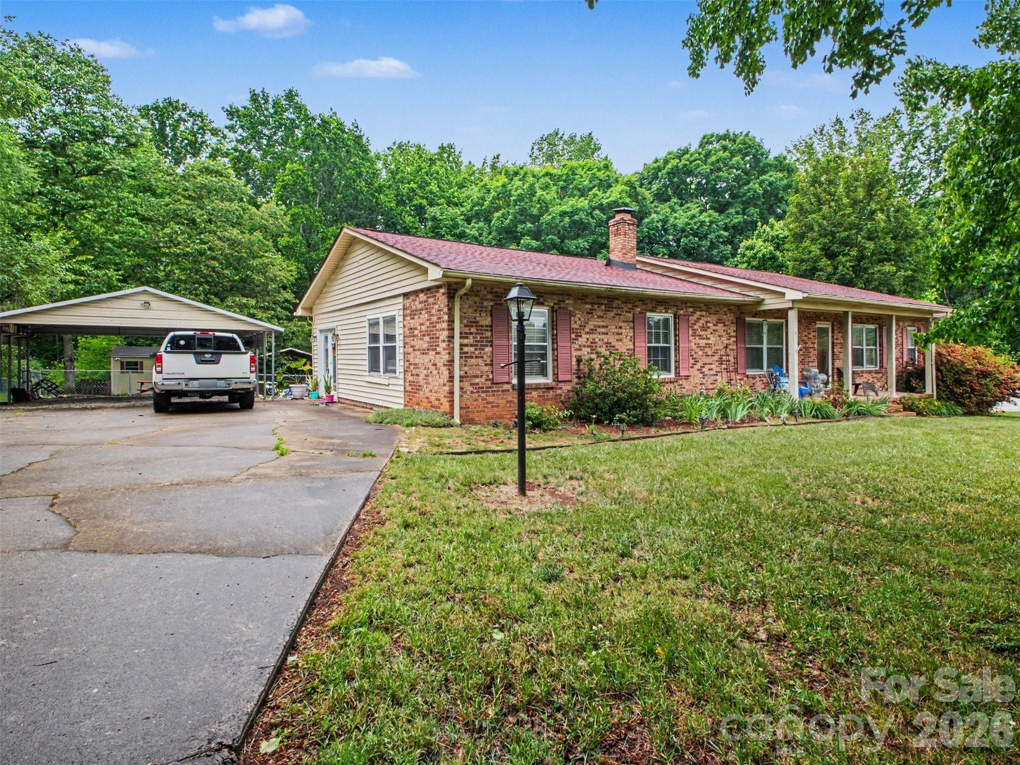 888 Sunbeam Drive