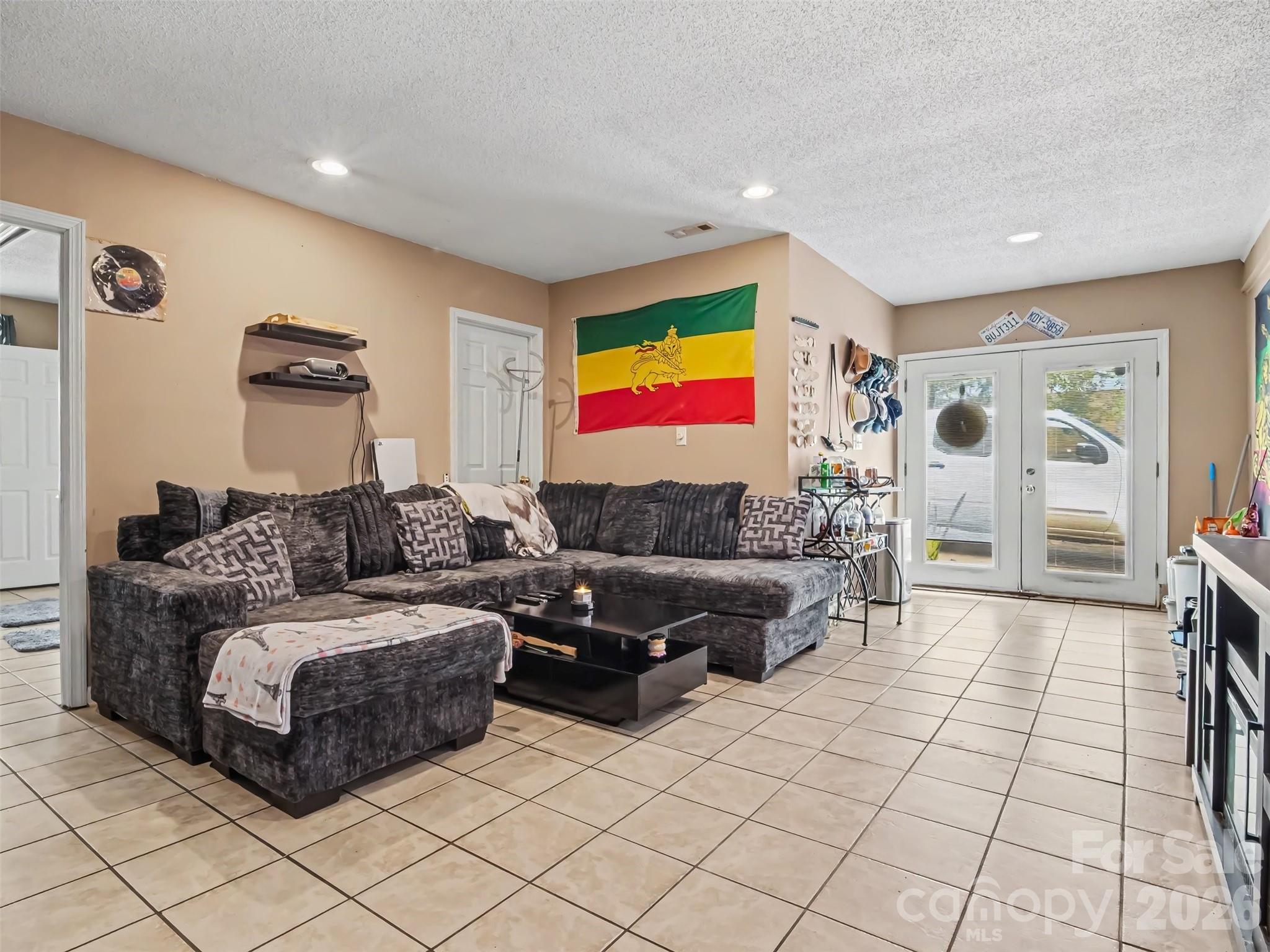 Sunbeam Mini Farms - Residential