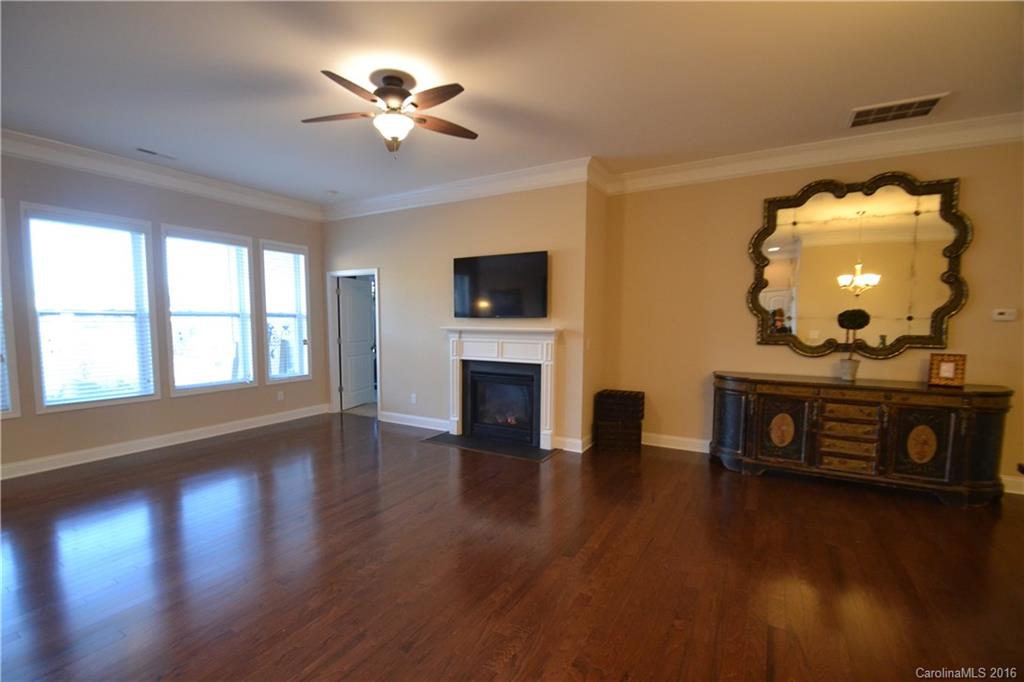 The Farm At Riverpointe - Residential