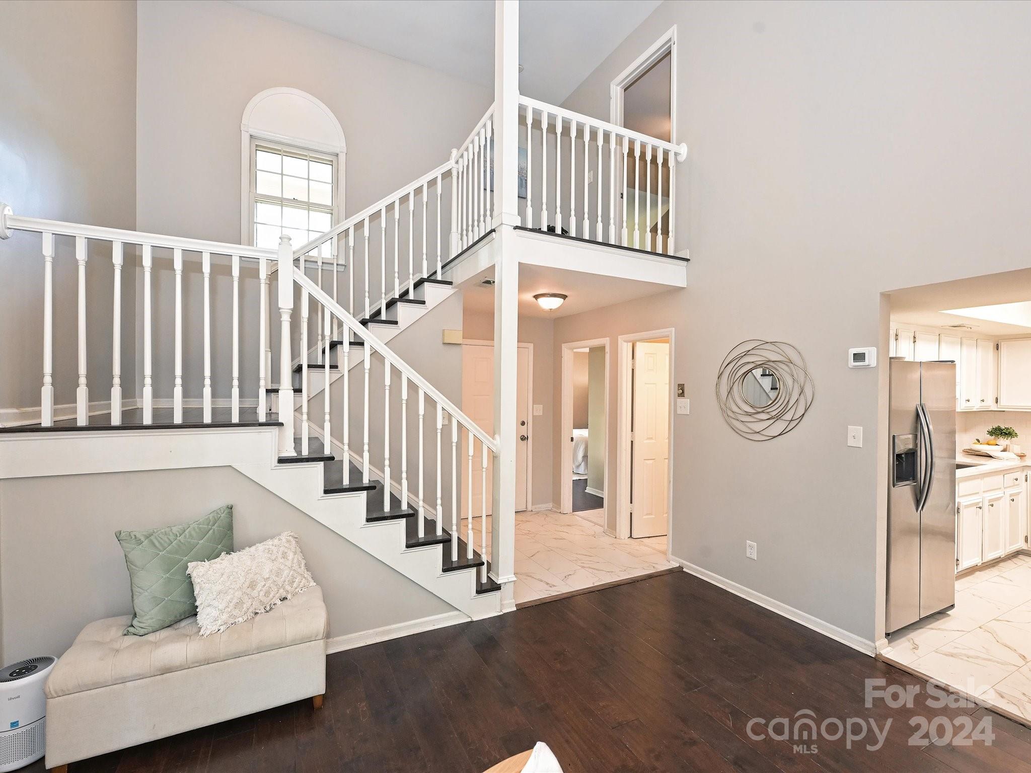 Renaissance On Carmel - Residential