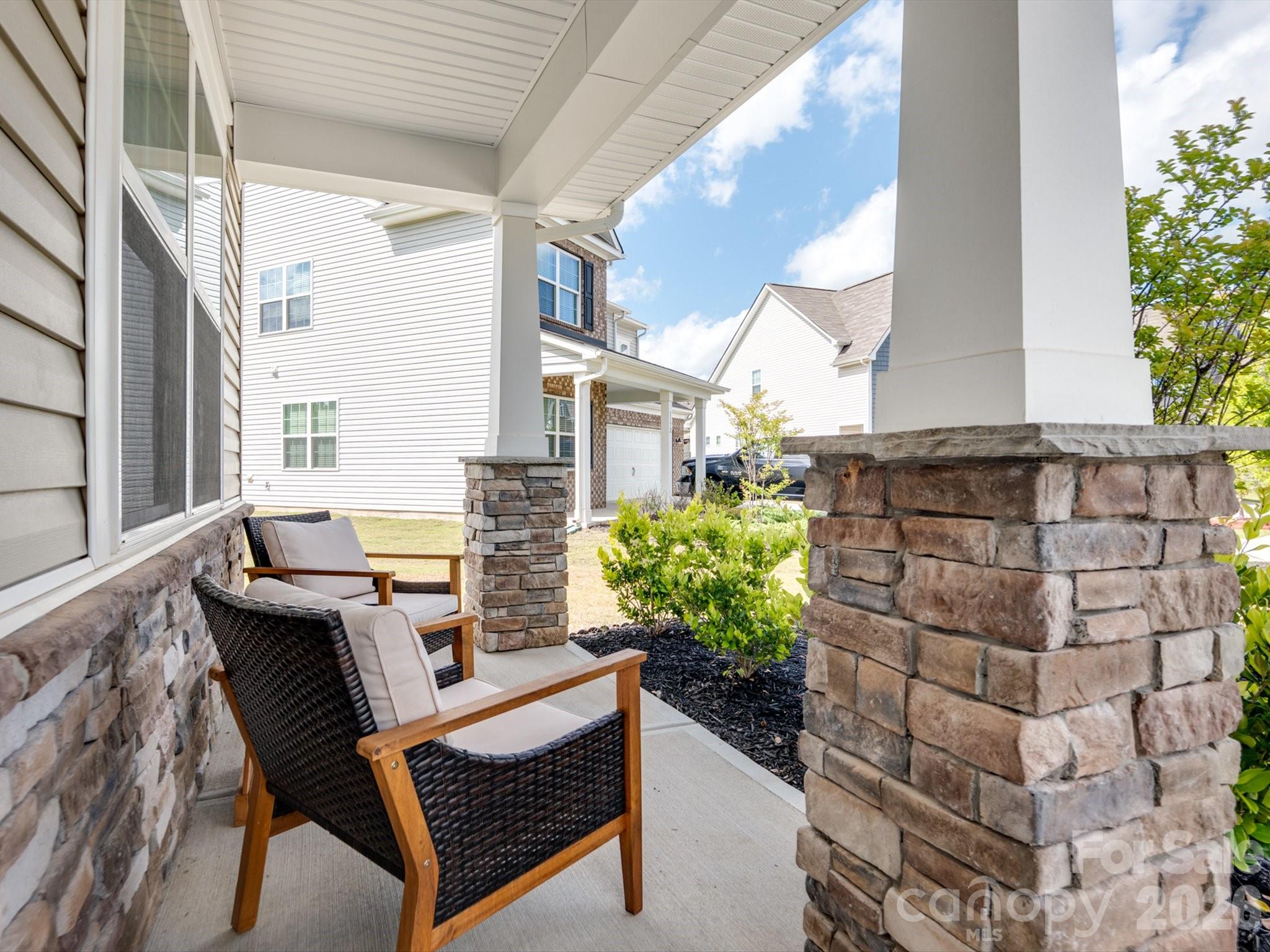 1174 Narrowmouth Court