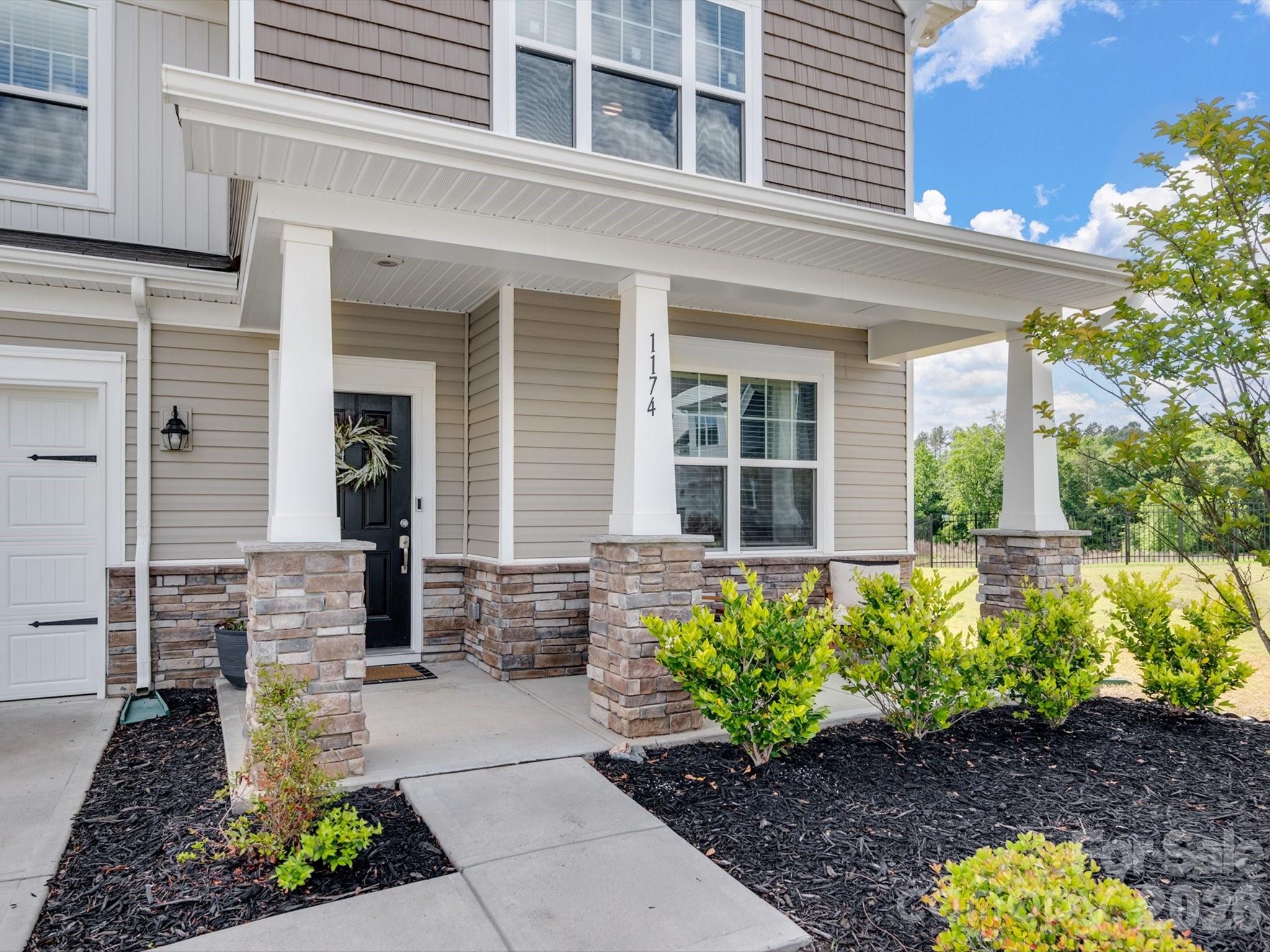 1174 Narrowmouth Court