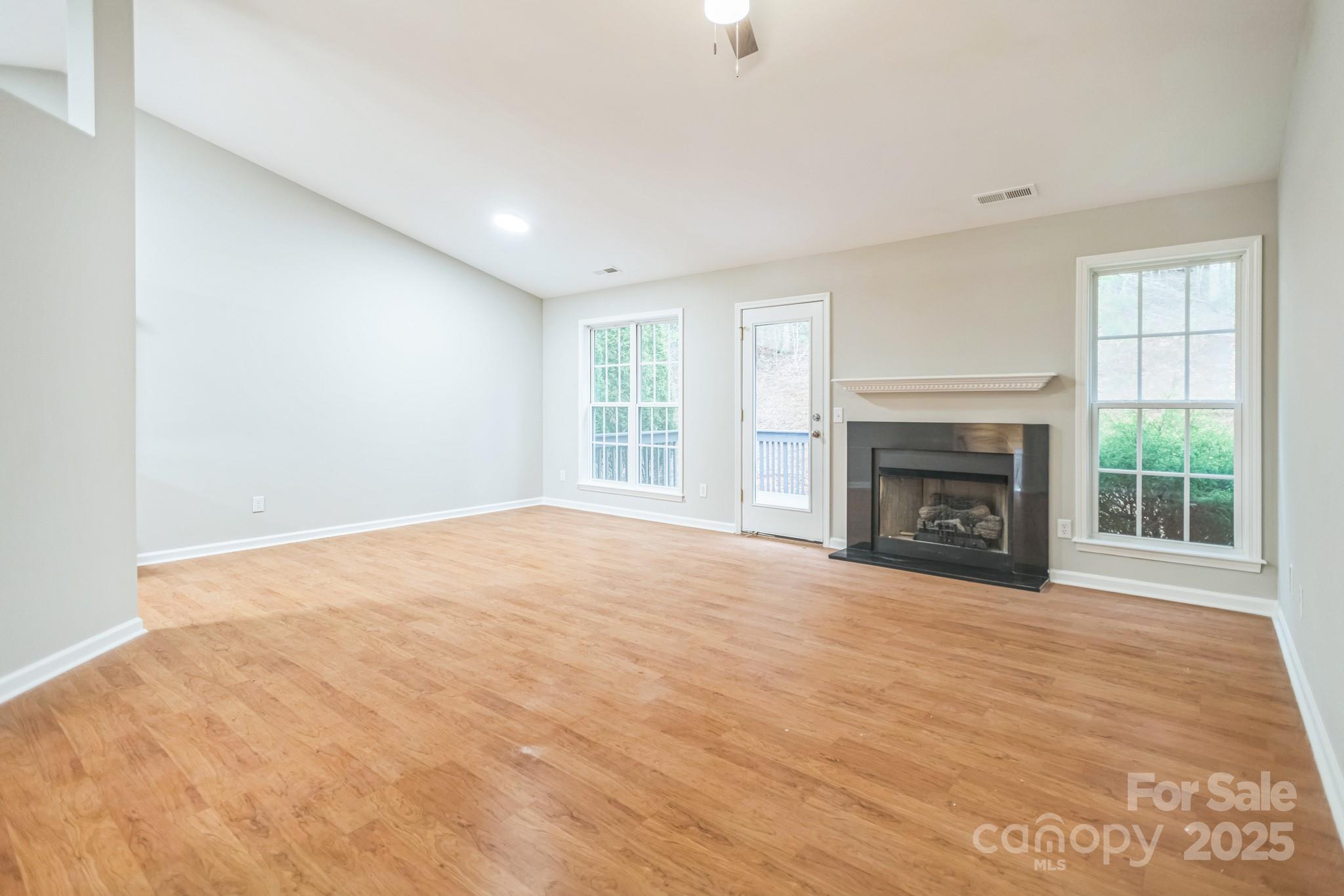 River Glen - Residential