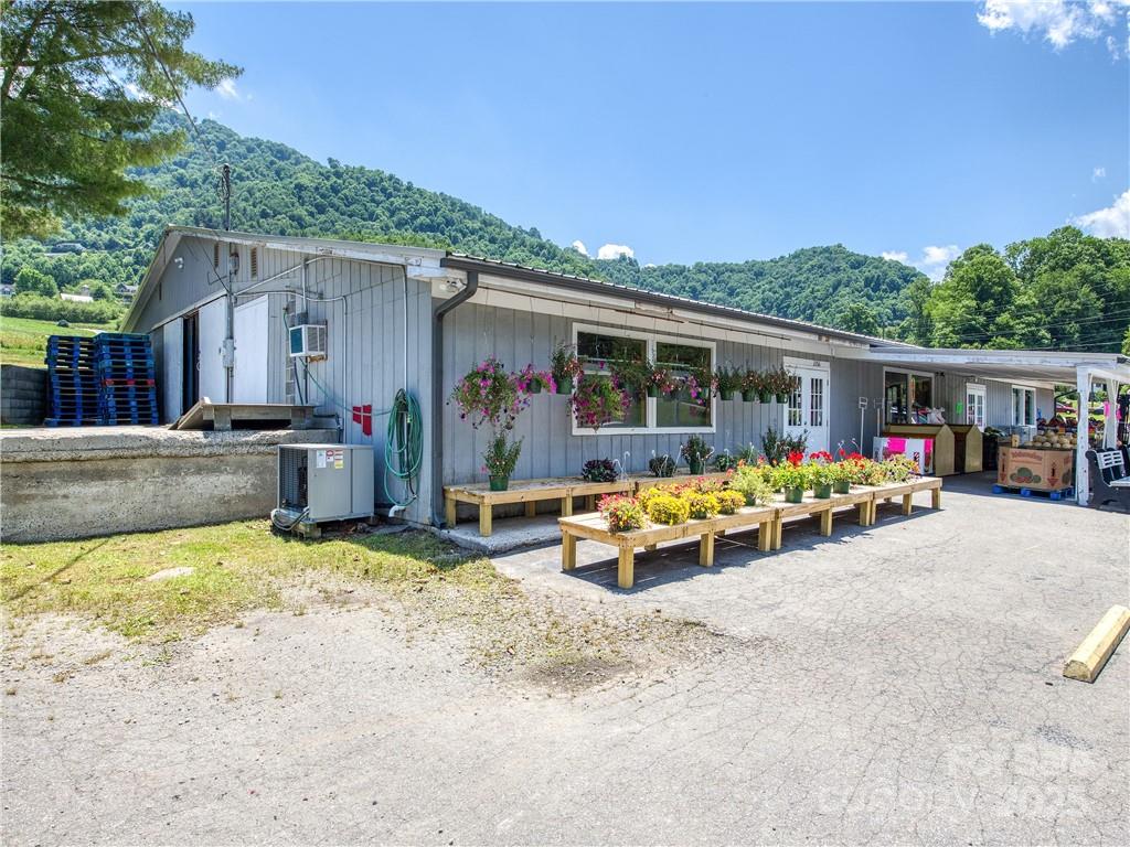 2266 Crymes Cove Road