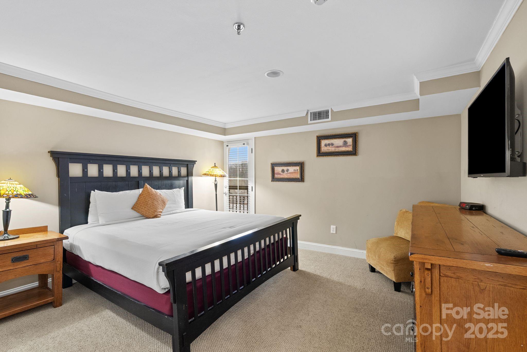 Residences at Biltmore - Residential