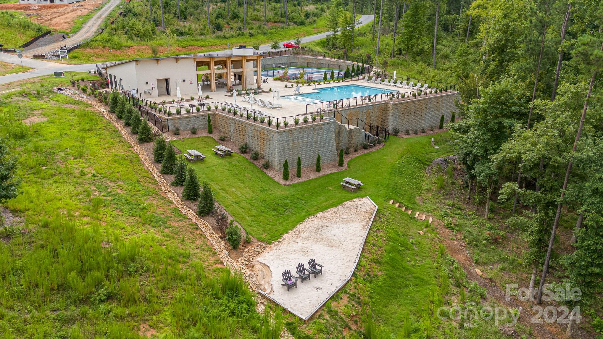 Lakeside Reserve - Land