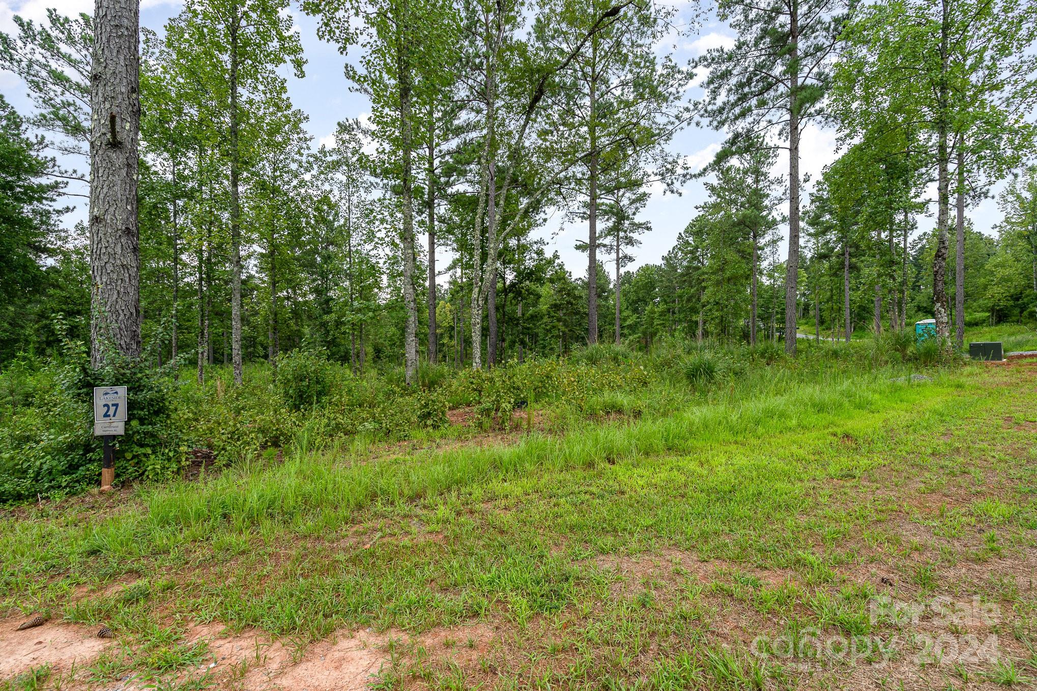 Lakeside Reserve - Land