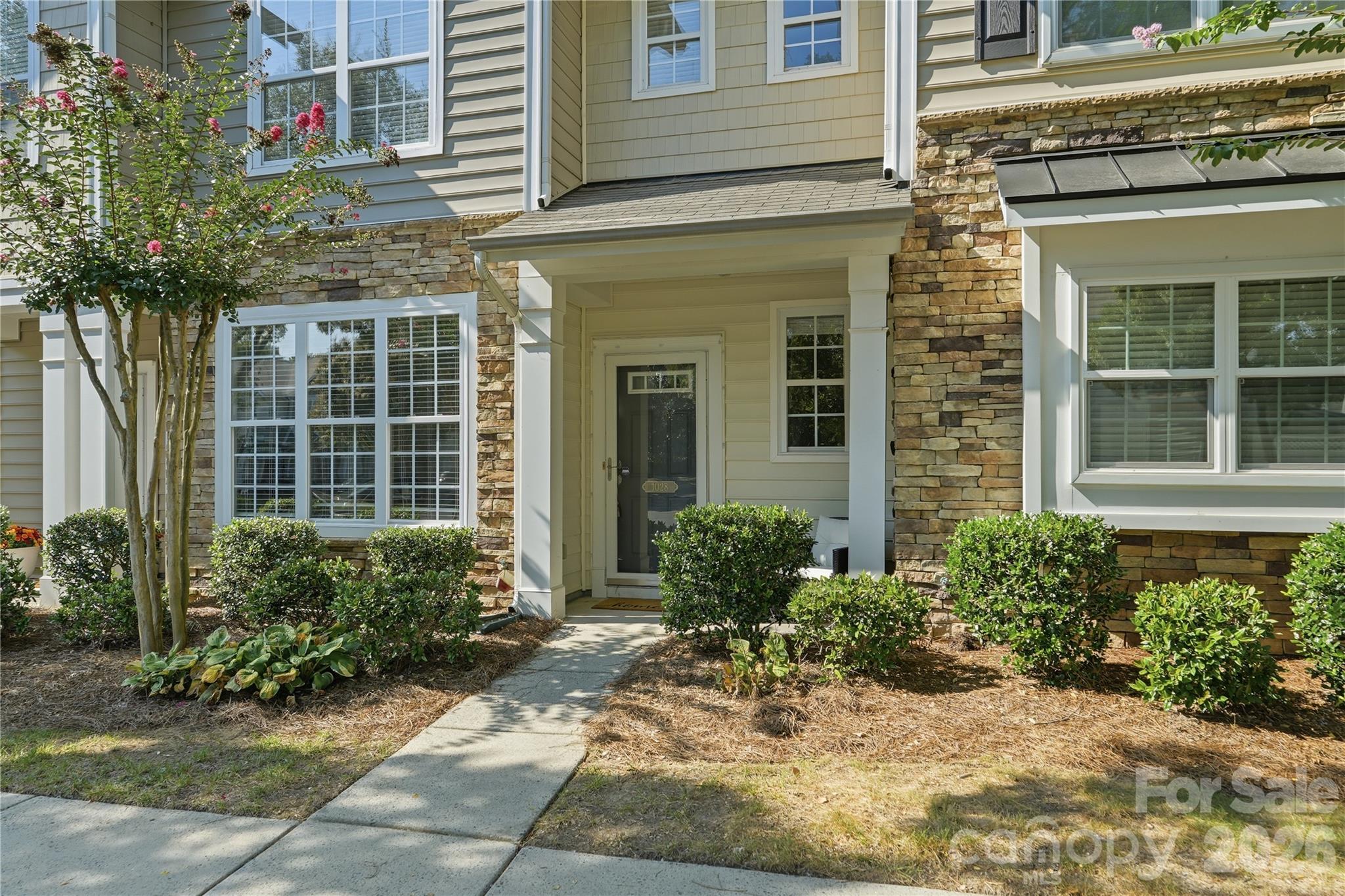 1028 Tabard Lane