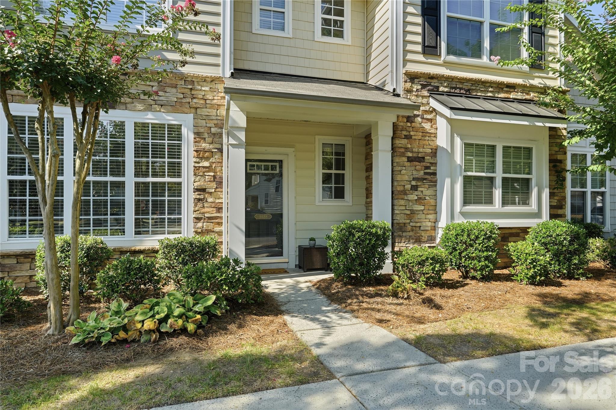 1028 Tabard Lane