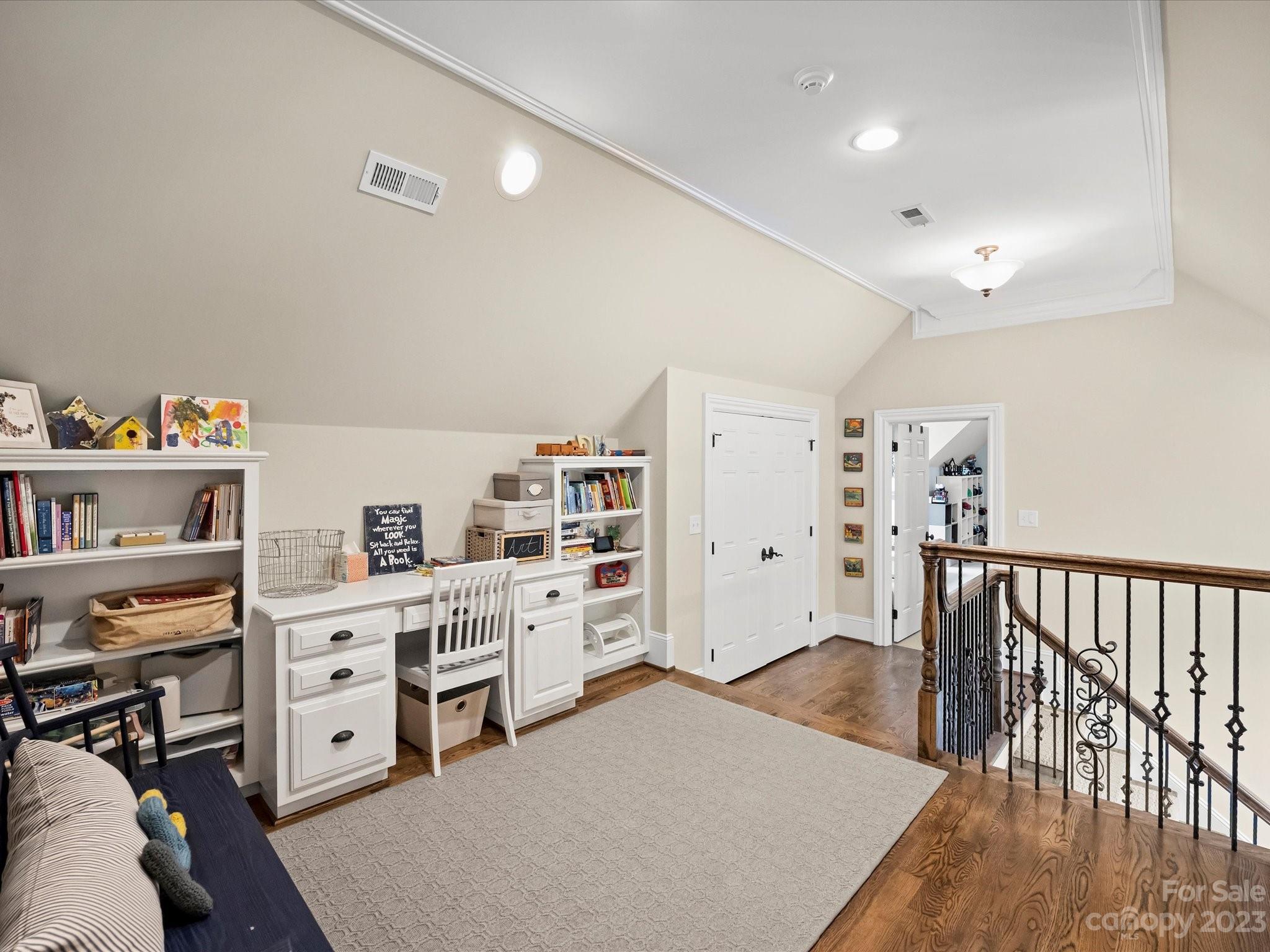 Myers Park - Residential