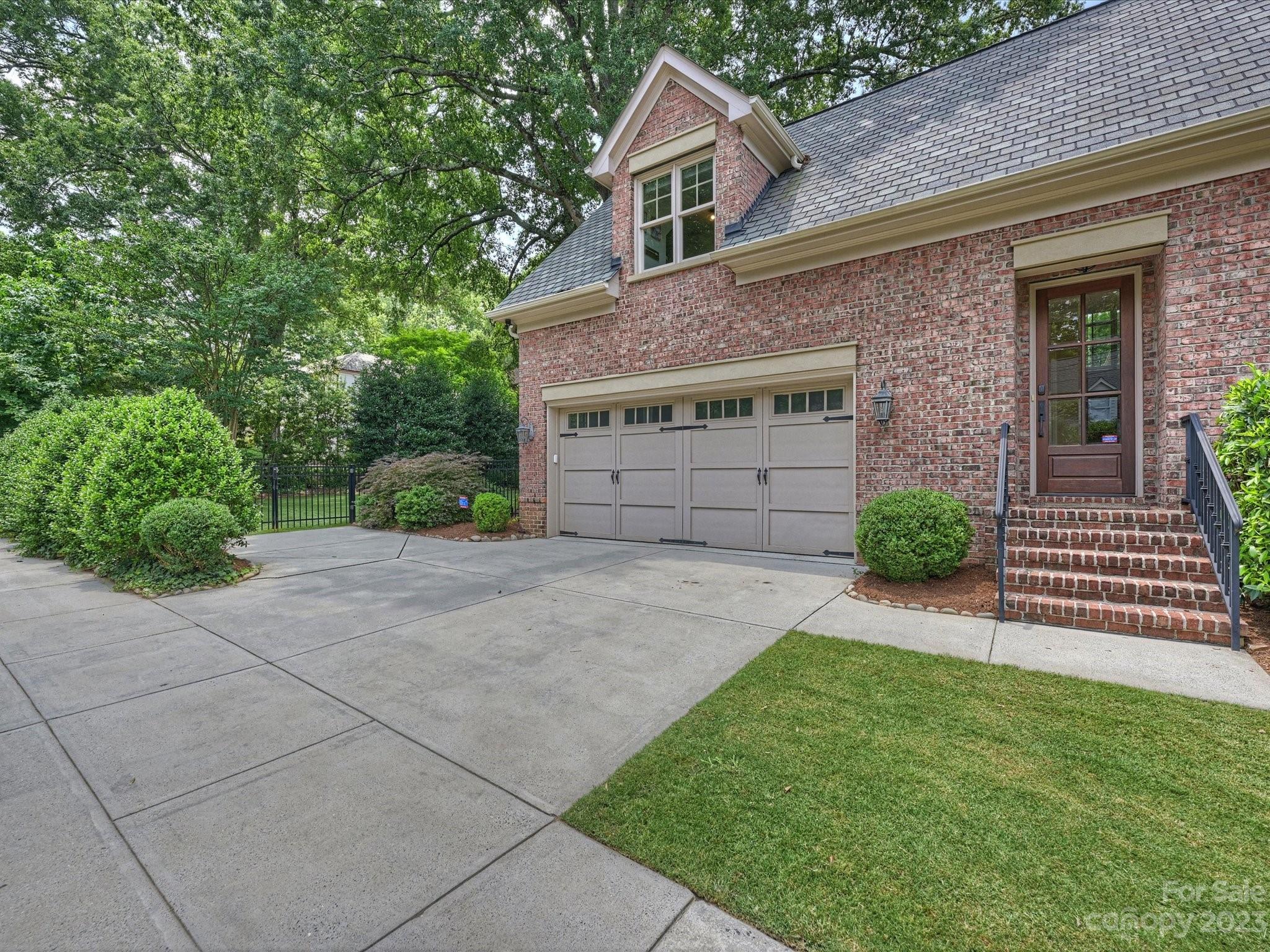 Myers Park - Residential