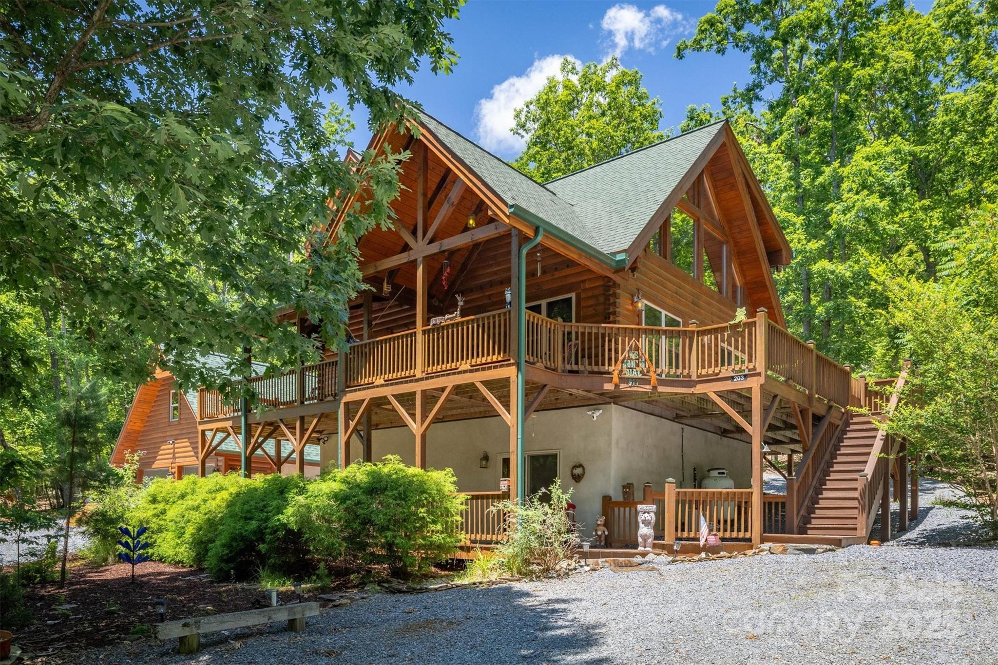 203 Mountain Vista Drive