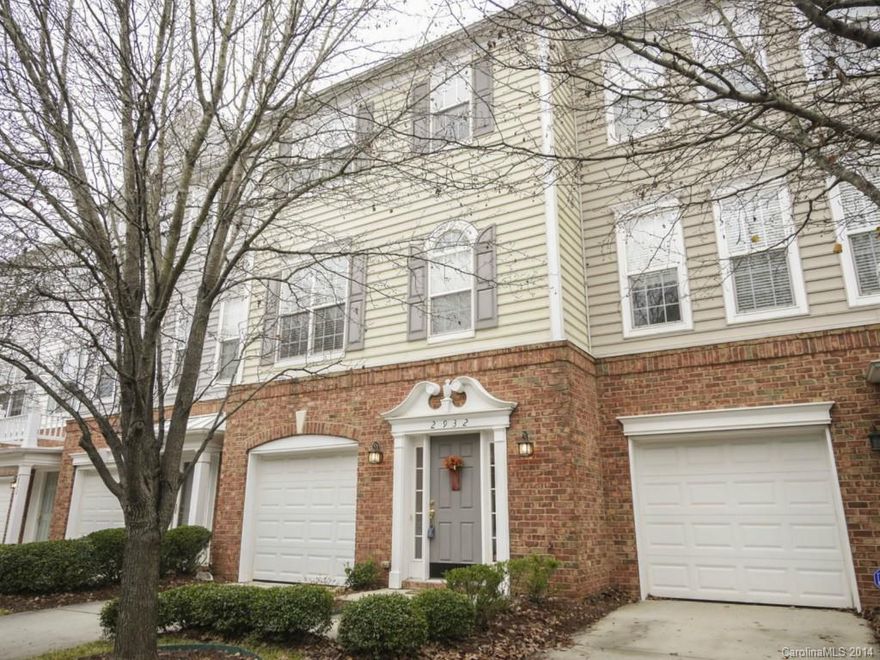 You can have it all.  Southpark address, minutes from the city and the airport.  Brand new appliances and granite counters.  Hardwoods throughout including both staircases.  Only the bedrooms have carpet and that is new too!  Great open floor plan is perfect for entertaining.  Greatroom opens to a large deck framed by a wall of glass.  2 masters plus a flex room on the entry level that would make a perfect guest room or office.  This home is immaculate and the décor is wonderful.  Don't miss.