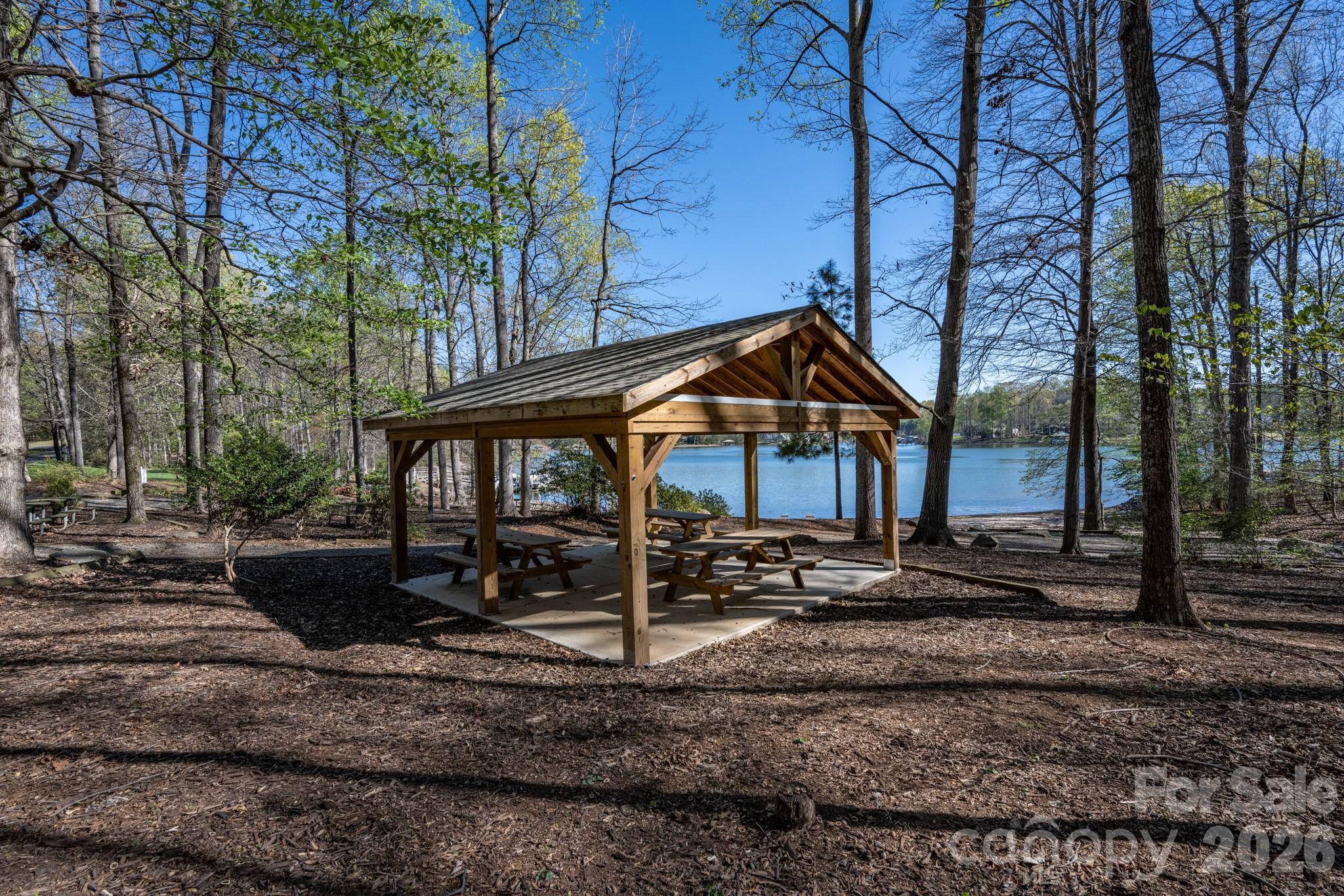 Shavenders Bluff - Residential