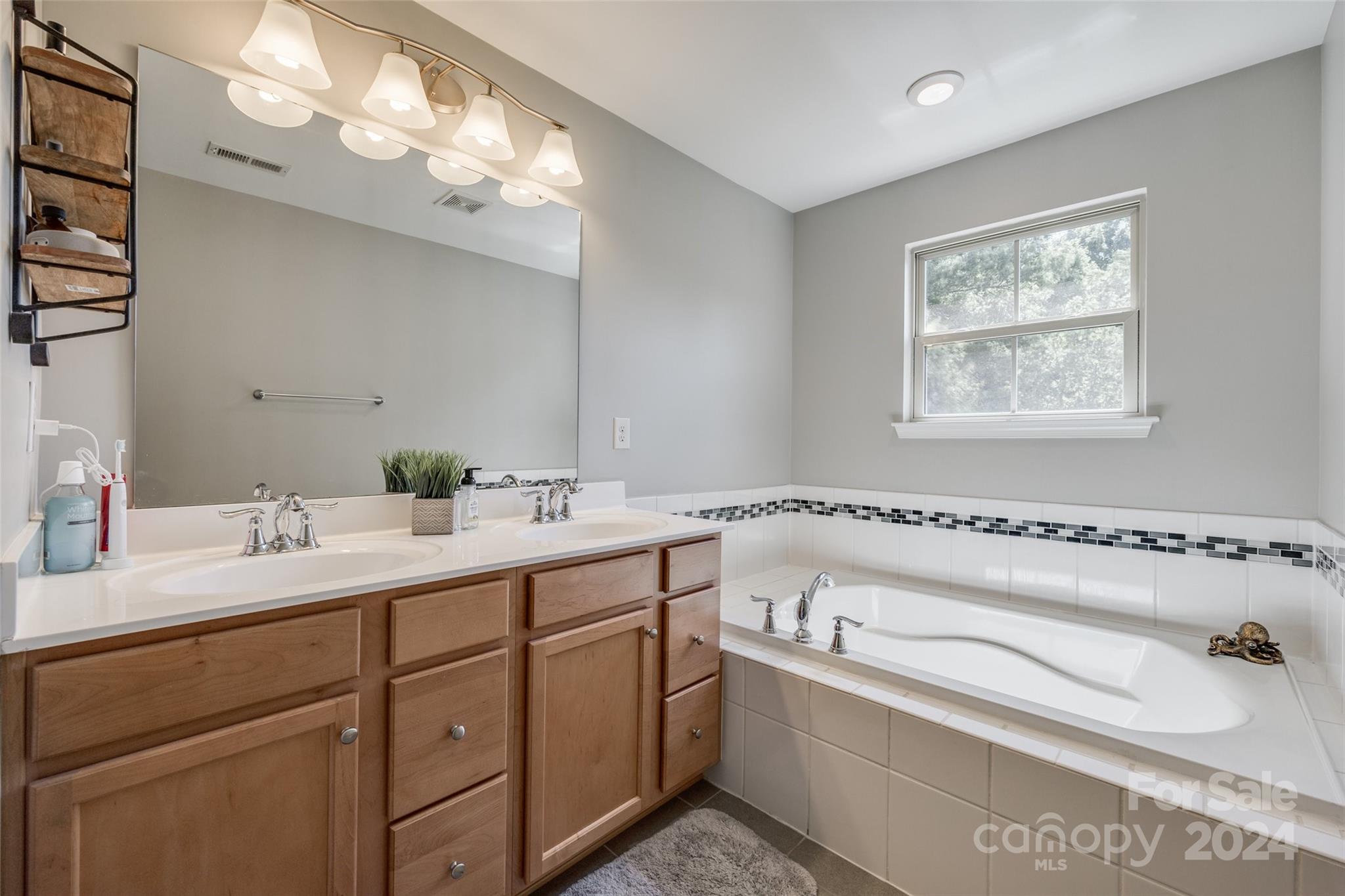 Bryant Park - Residential