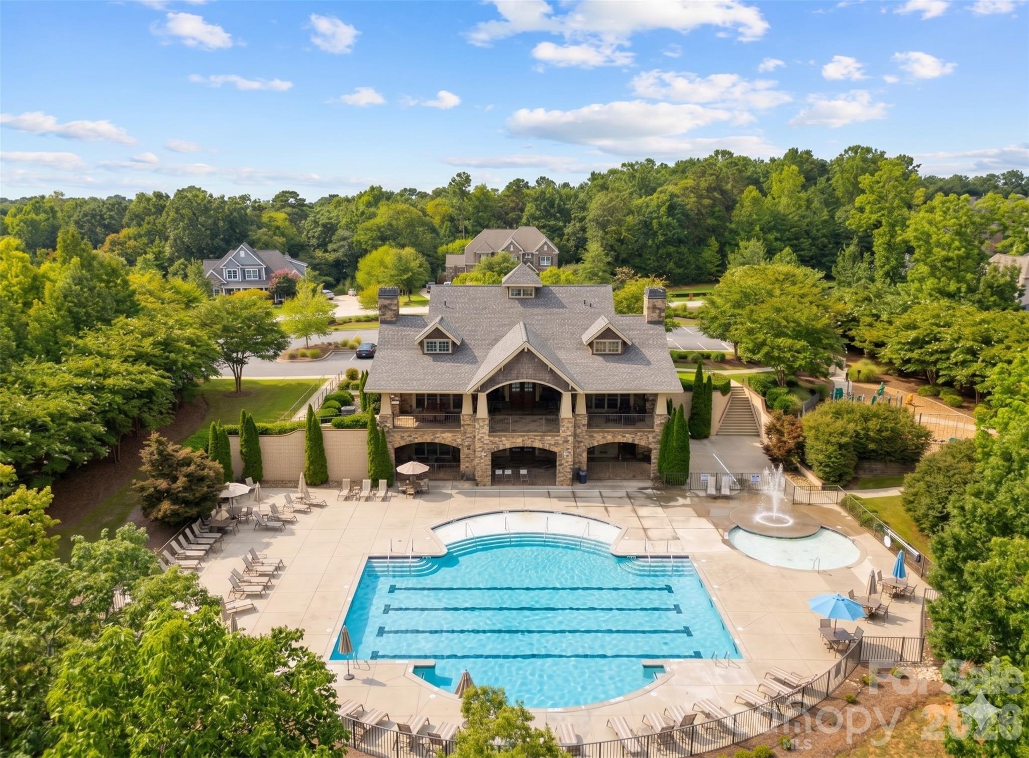 The Pinnacle at Handsmill - Residential