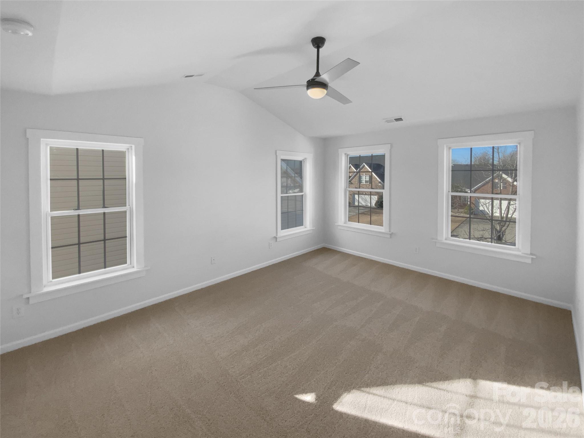 9676 Ravenscroft Lane NW