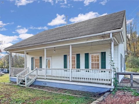 A home in Hickory