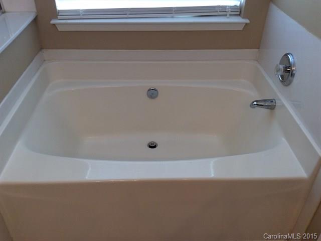 Curtis Pond - Residential Lease