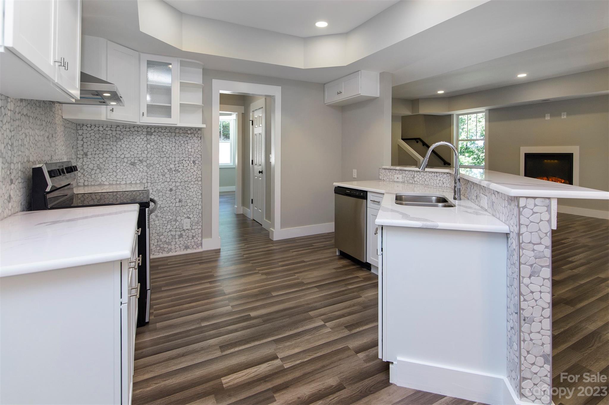 Stoney Pointe - Residential