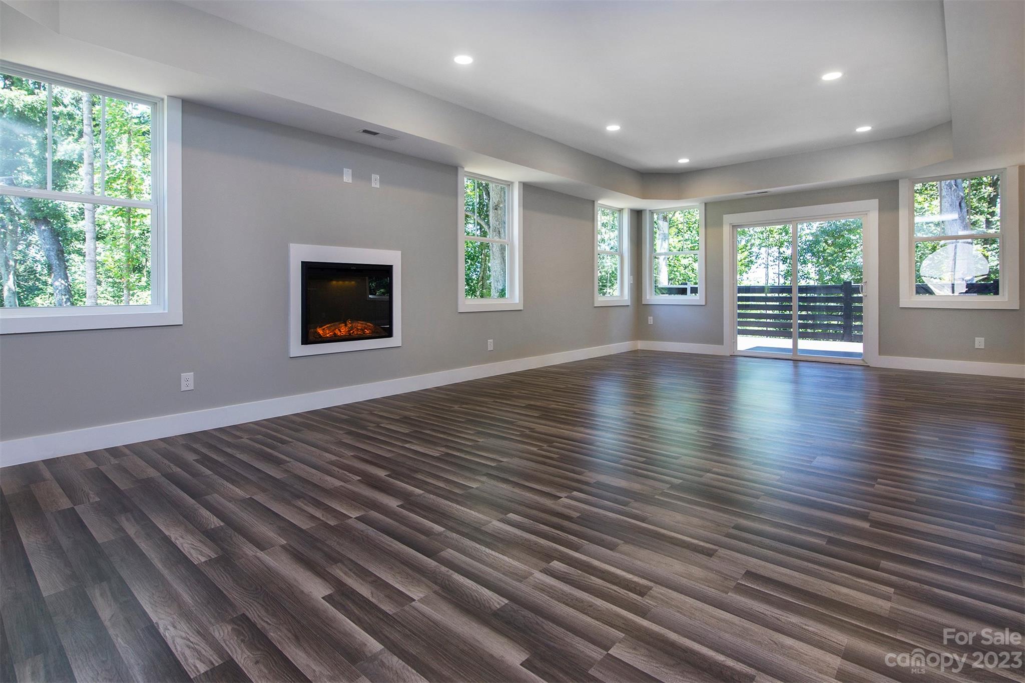 Stoney Pointe - Residential