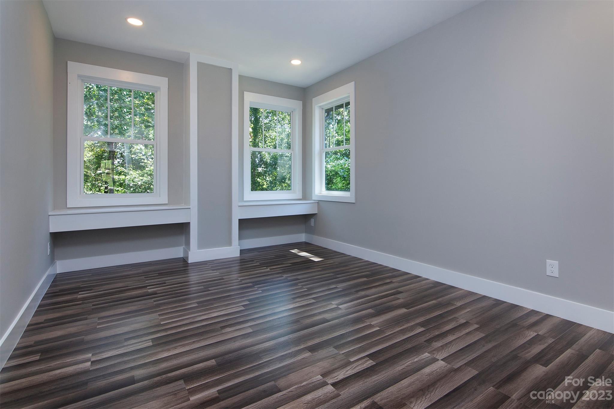 Stoney Pointe - Residential