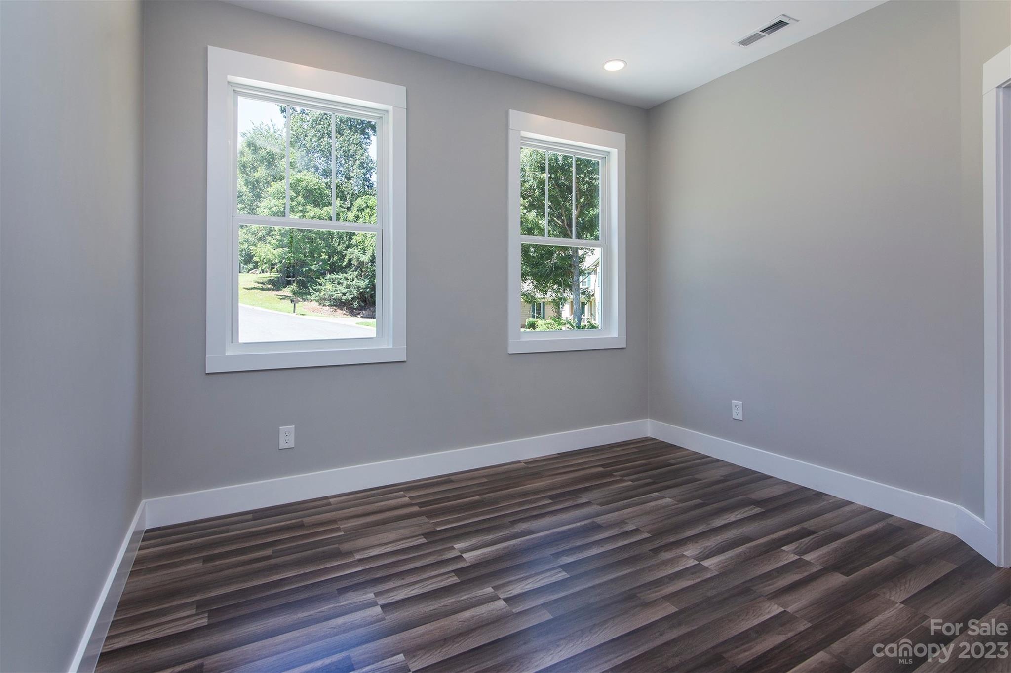 Stoney Pointe - Residential