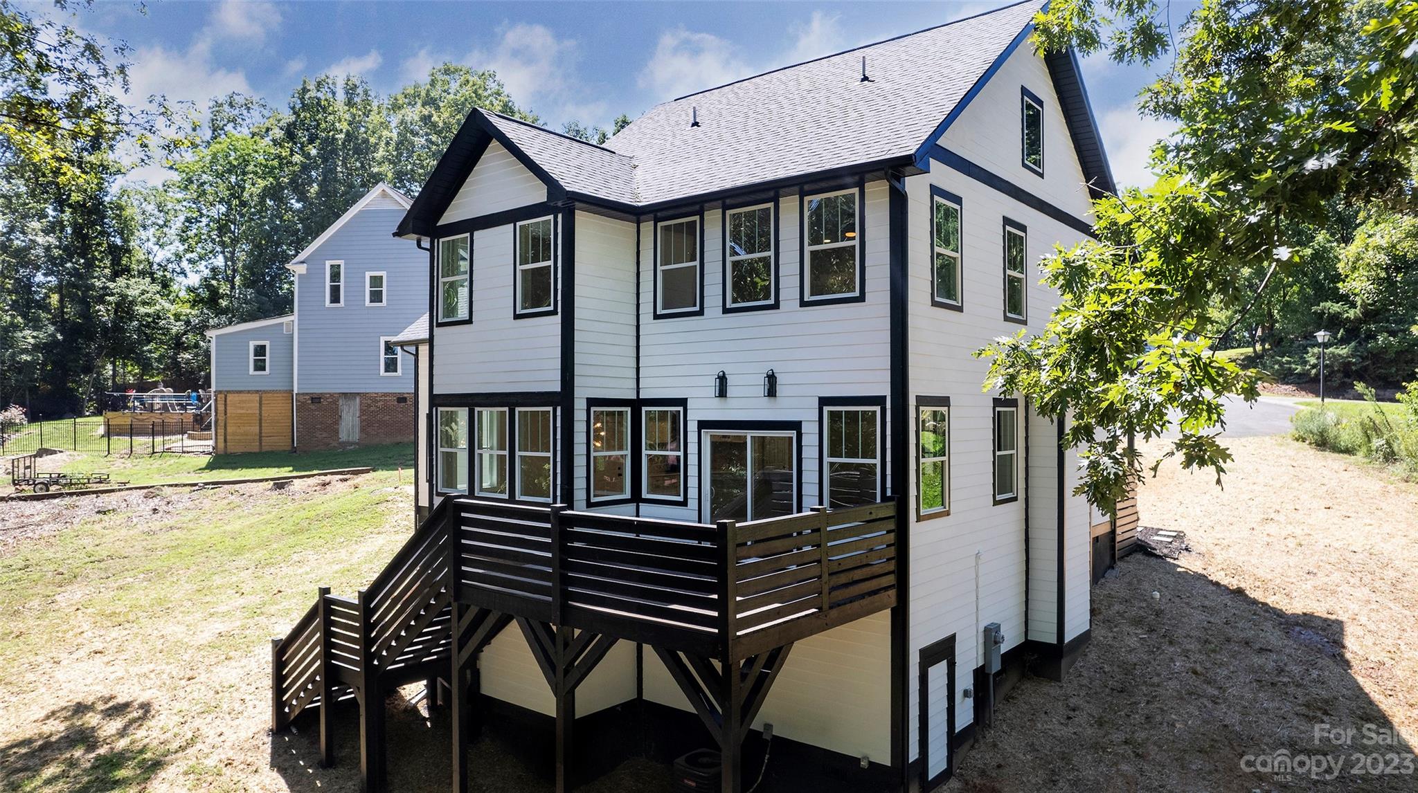 Stoney Pointe - Residential