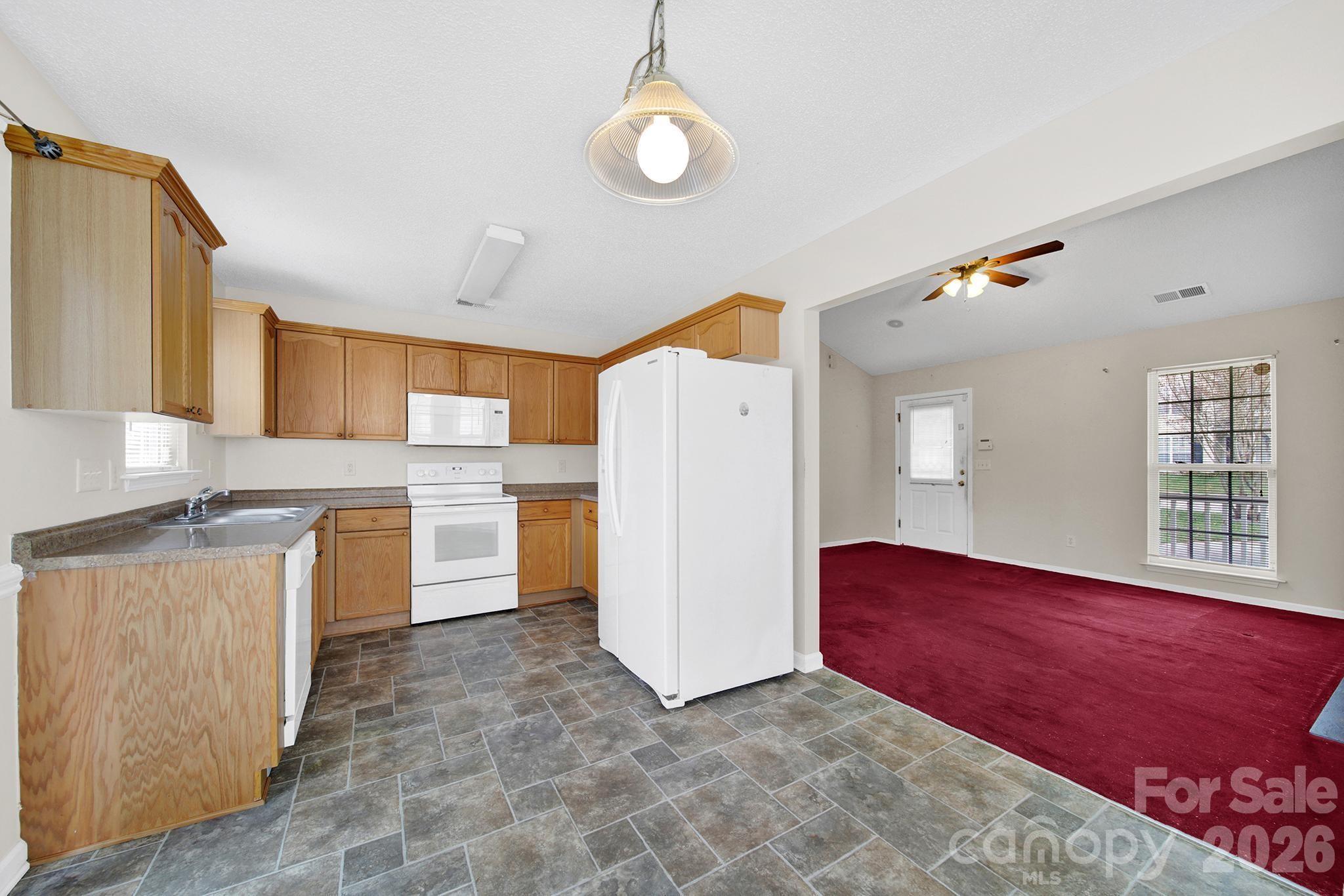 Longview Oaks - Residential