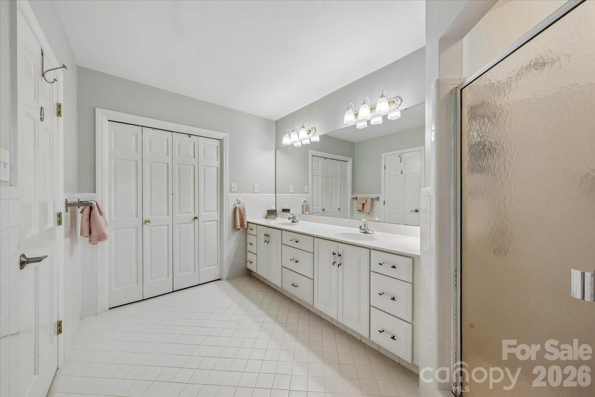 Robinson Woods - Residential