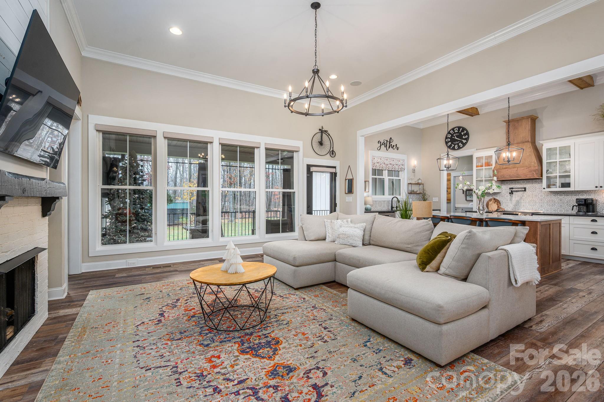 2656 Lee Lawing Road