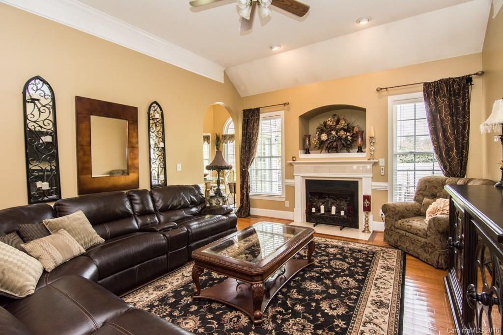 Court Square - Residential